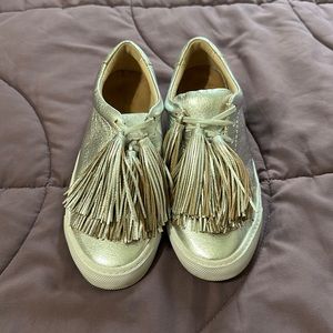 Loeffler Randall - Logan Tassel Sneakers size 7 it fits like a 6!